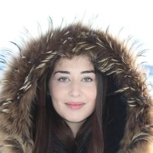 Meet your Posher, Alexandra